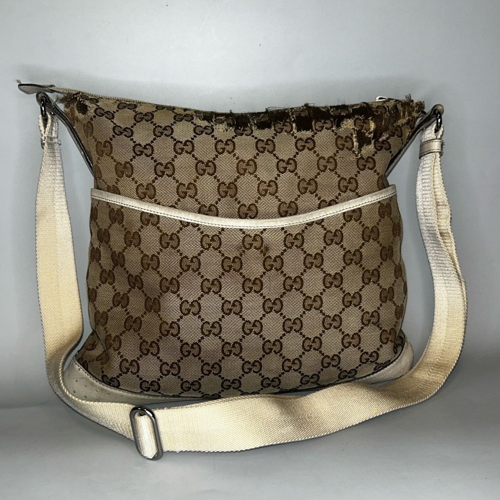 ✨REHAB…Authentic Gucci GG canvas messenger bag